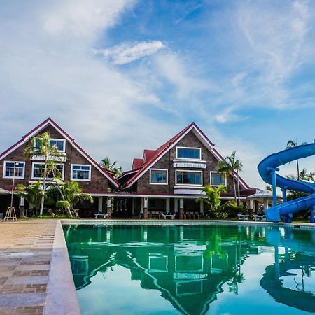 El Pescador Resort Hotel Bolinao エクステリア 写真